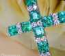 Smaragd Kreuz Anhänger mit Brillanten