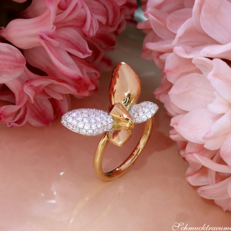 Traumhafter Brillanten Schmetterling Ring „Golden Butterfly“