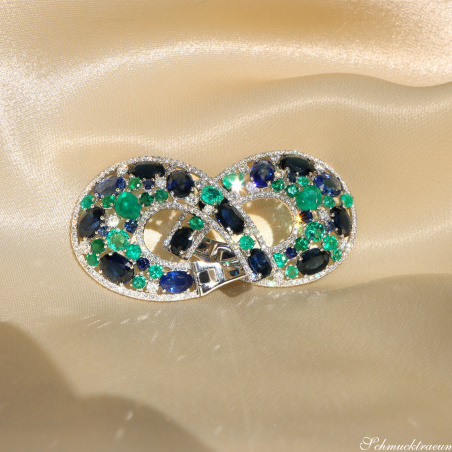 Luxuriöse Saphir Ohrgehänge mit Smaragden und Brillanten (20,56 ct.)