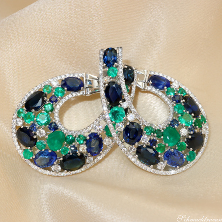 Luxuriöse Saphir Ohrgehänge mit Smaragden und Brillanten (20,56 ct.)