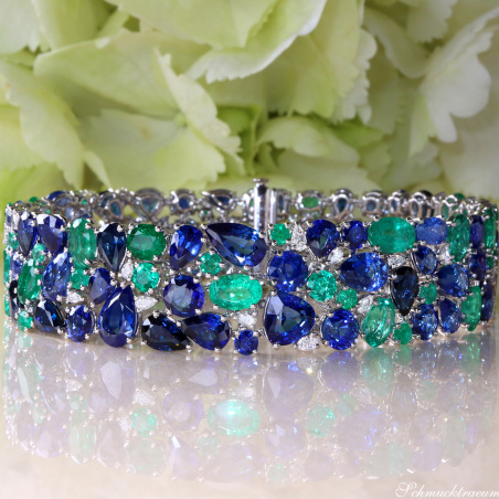 Luxuriöses Saphir Armband mit Smaragden und Diamanten