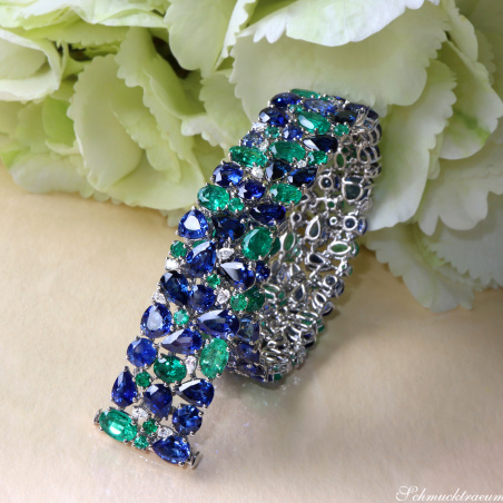 Luxuriöses Saphir Armband mit Smaragden und Diamanten