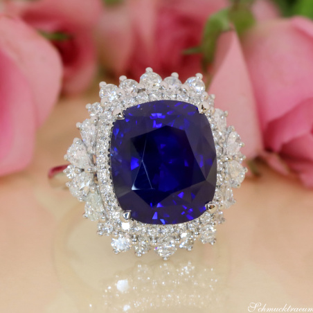 High Jewelry: Spektakulärer Ceylon Saphir Ring mit Diamanten