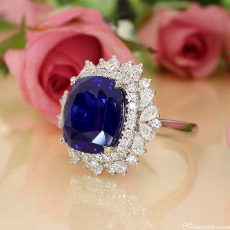 High Jewelry: Spektakulärer Ceylon Saphir Ring mit Diamanten