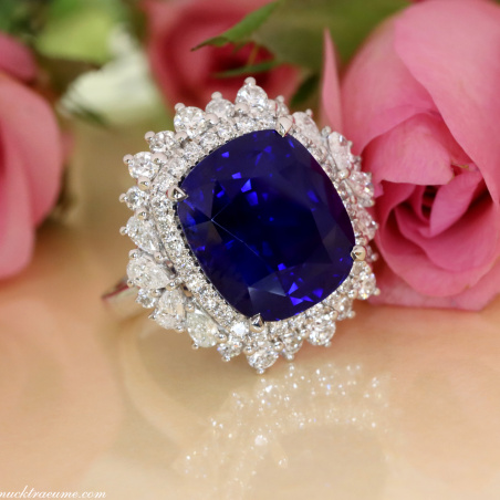 High Jewelry: Spektakulärer Ceylon Saphir Ring mit Diamanten