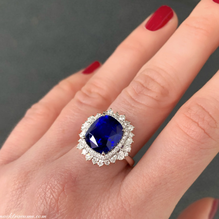 High Jewelry: Spektakulärer Ceylon Saphir Ring mit Diamanten
