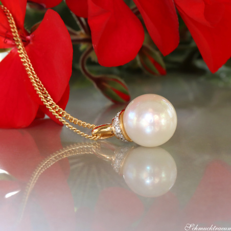 Wundervoller Süßwasserperle Anhänger mit Brillanten (mit Kette)