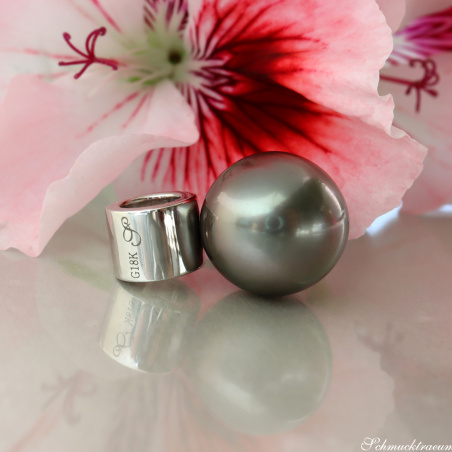 Eleganter Tahitiperle Anhänger mit Baguette Diamanten