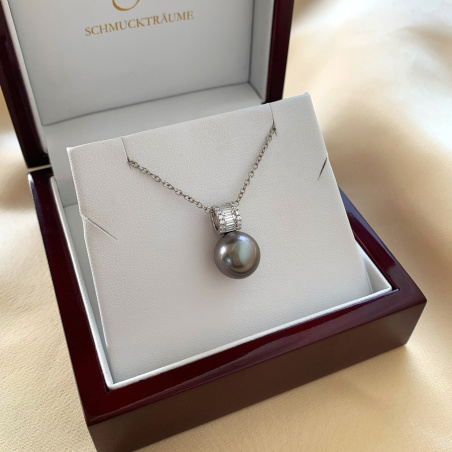Eleganter Tahitiperle Anhänger mit Baguette Diamanten