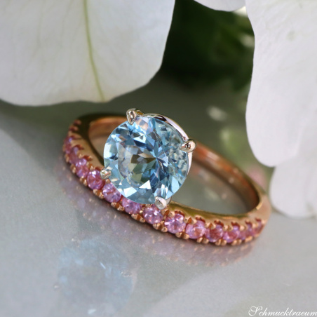 Raffinierter Aquamarin Ring mit rosa Saphiren