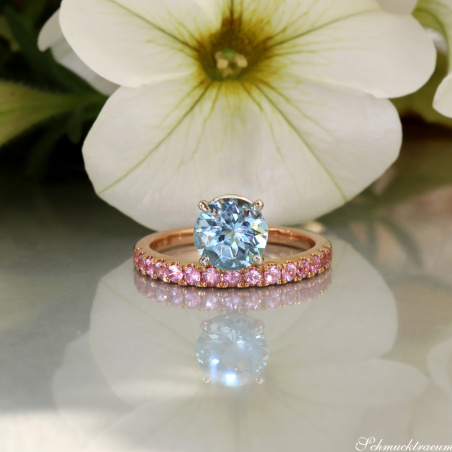 Raffinierter Aquamarin Ring mit rosa Saphiren