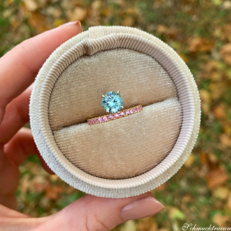 Raffinierter Aquamarin Ring mit rosa Saphiren