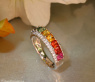 Bildschöner Bandring mit Regenbogen Saphiren & Brillanten