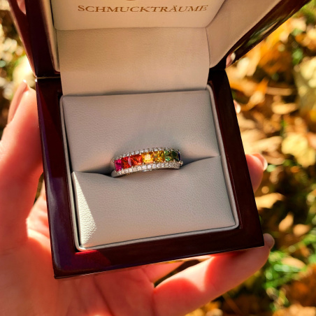 Bildschöner Bandring mit Regenbogen Saphiren & Brillanten