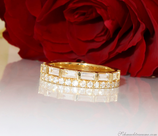 Bildschöner Brillanten Band Ring mit Baguette Diamanten