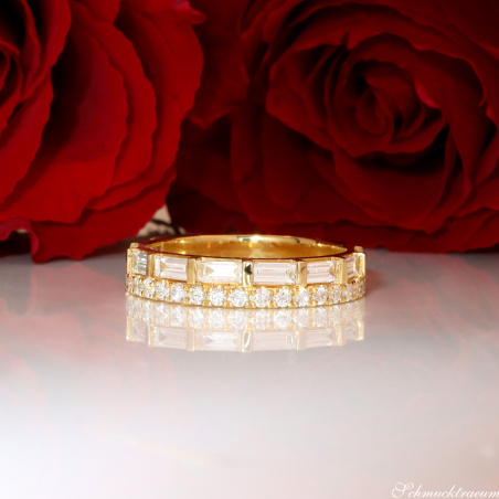 Bildschöner Brillanten Band Ring mit Baguette Diamanten