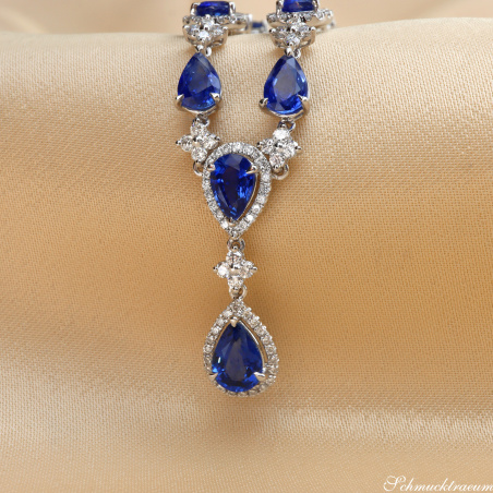 Ausgesuchtes Saphir Collier mit Brillanten