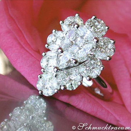 High-end Diamond "Illusion Design" Ring