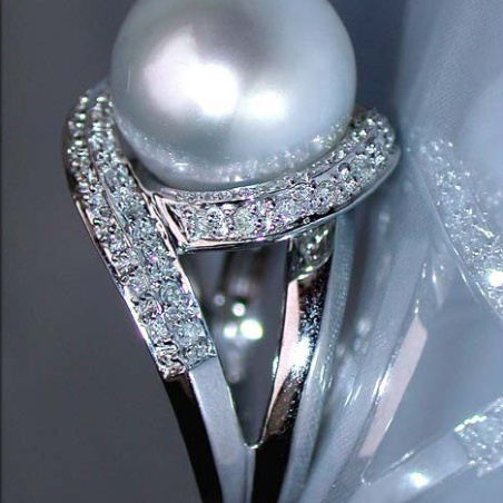 Südseeperle Ring mit Brillanten