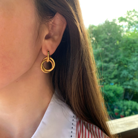 Gold Pur: Verschlungene Ohrringe in Gelbgold 585