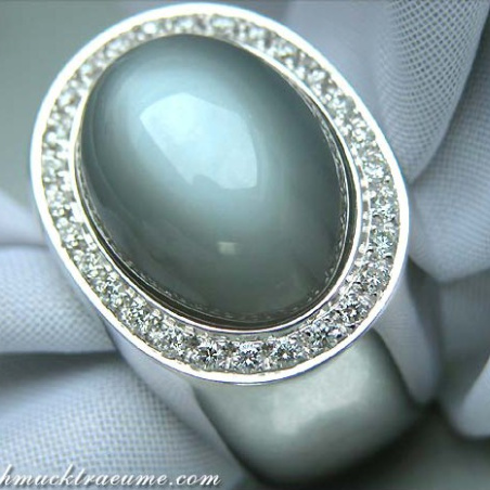 Heavy Moonstone Ring with Diamonds