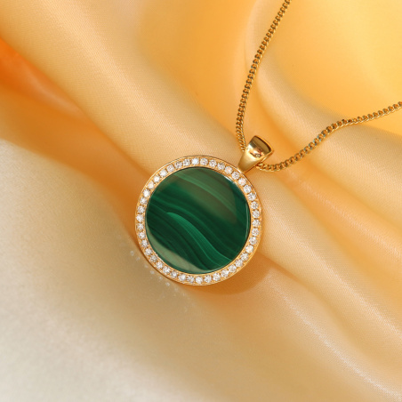 Auffallender Malachit Anhänger / Kette mit Brillanten