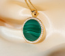 Auffallender Malachit Anhänger / Kette mit Brillanten