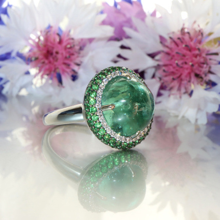 Fabelhafter Minz Turmalin Ring mit Tsavoriten und Brillanten