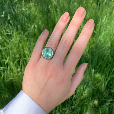 Fabelhafter Minz Turmalin Ring mit Tsavoriten und Brillanten