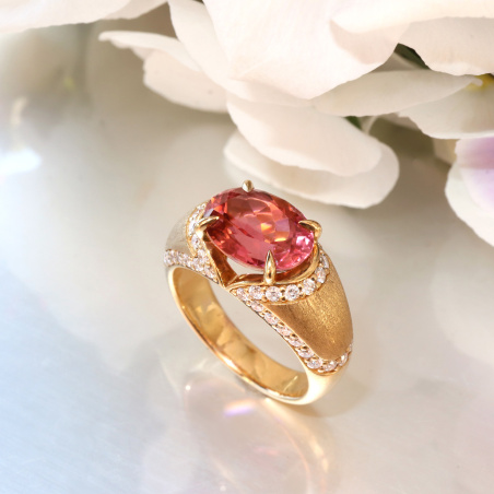 Sensationeller Rosa Turmalin Brillanten Ring "Surprise"