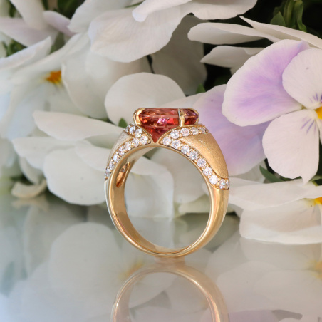 Sensationeller Rosa Turmalin Brillanten Ring "Surprise"
