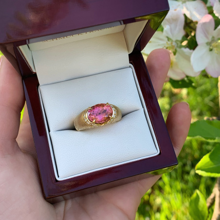 Sensationeller Rosa Turmalin Brillanten Ring "Surprise"