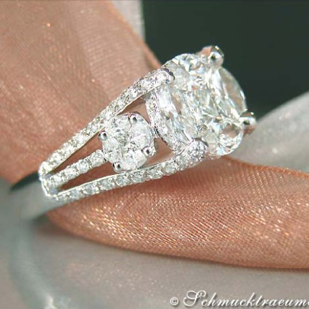 High-end "Illusion Design" Diamond Ring