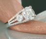 High-end "Illusion Design" Diamond Ring
