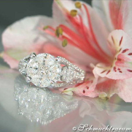 High-end "Illusion Design" Diamond Ring