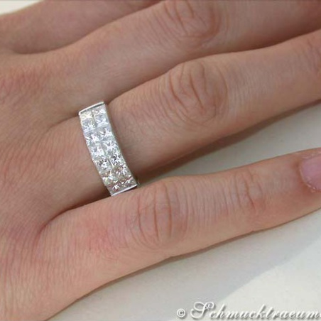 Timeless Princess Diamond Band Ring