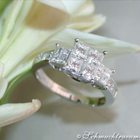 Exquisite Princess Diamond Ring