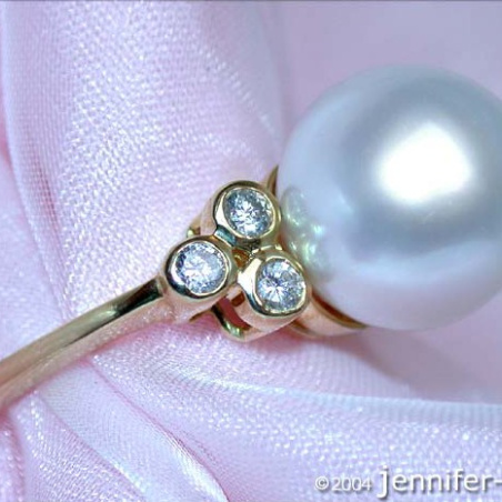 Südseeperle Ring mit Brillanten in Gelbgold