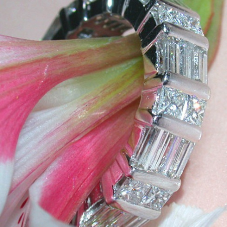 Splendid Diamond Eternity Ring