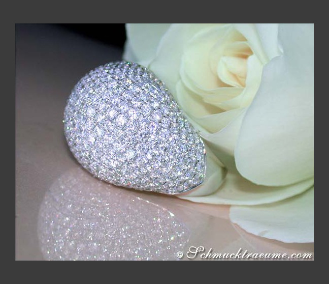 High-end Diamond Dome Ring High-end Diamond Dome Ring