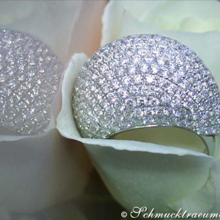 High-end Diamond Dome Ring