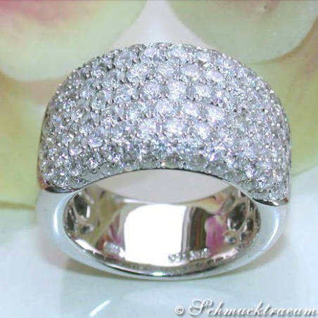 Extra wide Diamond Ring (3,76 ct.)