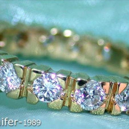 Classic Diamond Eternity Ring in Yellow Gold 18k