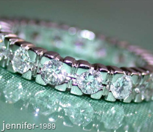 Precious Diamond Eternity Ring (1,35 ct.)