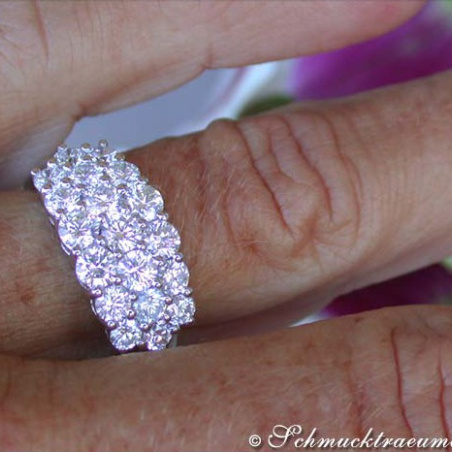 Picture Perfect Diamond Ring in White gold 18k