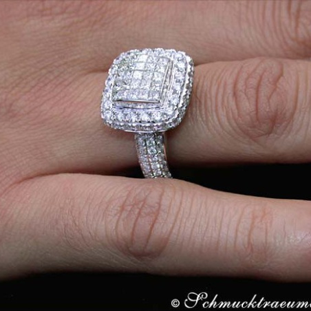 Terrific Diamond Square Ring (Princess & Brilliant Cut)