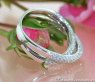 Beautiful Crossover Diamond Ring