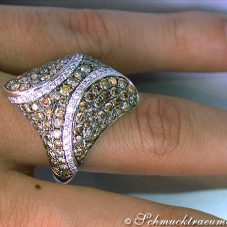 Impressive Brown & White Diamond Ring