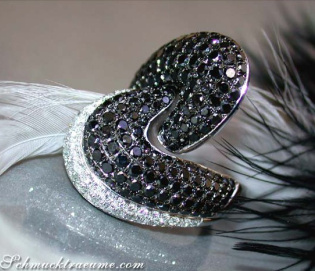 Magnificent Black & White Diamond Ring