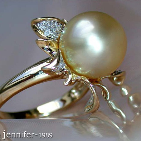Pretty Golden Southsea Pearl Diamond Ring (Blossom Design)